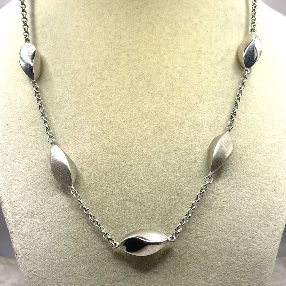 Elegant 925 Sterling Silver Necklace with Shiny and Matte Oblong Beads. 18 inch